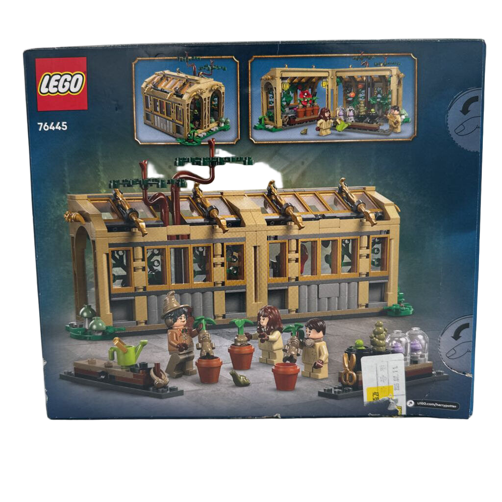 Harry Potter 390 Piece: Herbology Class