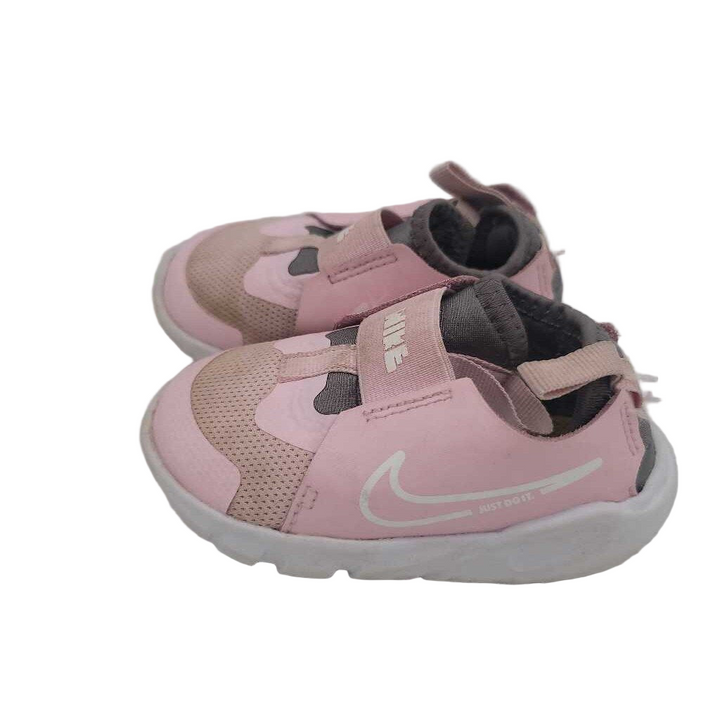 Slip on Tennis Shoes/Swoosh