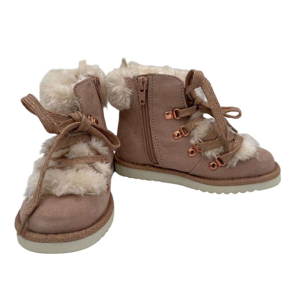 Lace Up Faux Fur Lined Boots