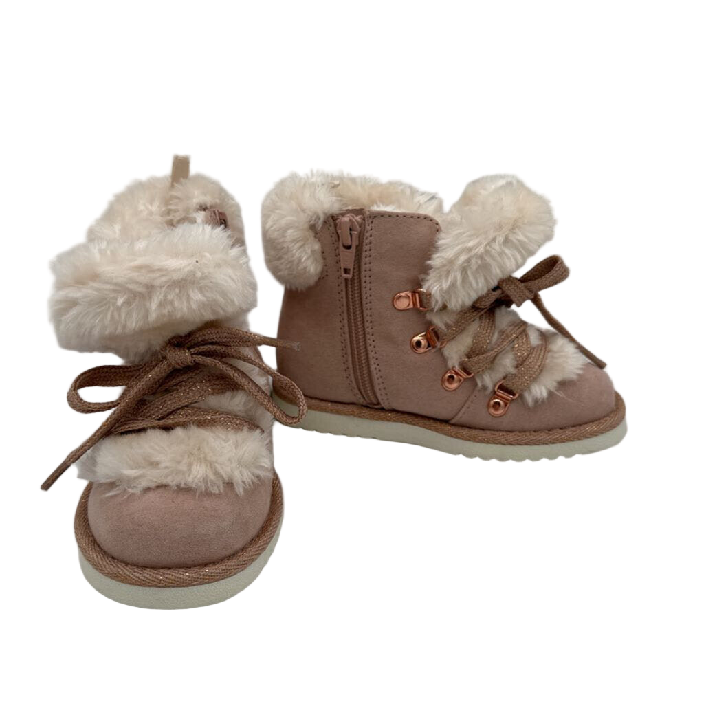 Lace Up Faux Fur Lined Boots