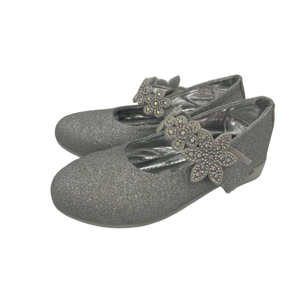 Slip on Dress Shoes/Velcro/Silver Glitter