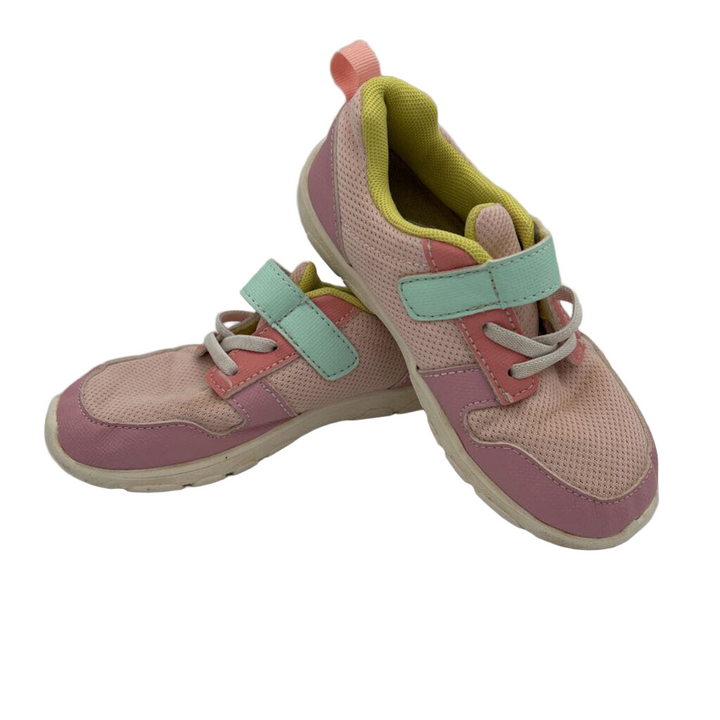 Slip on Tennis Shoes/Velcro