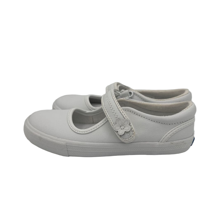 Slip on Tennis Shoes/Velcro Strap