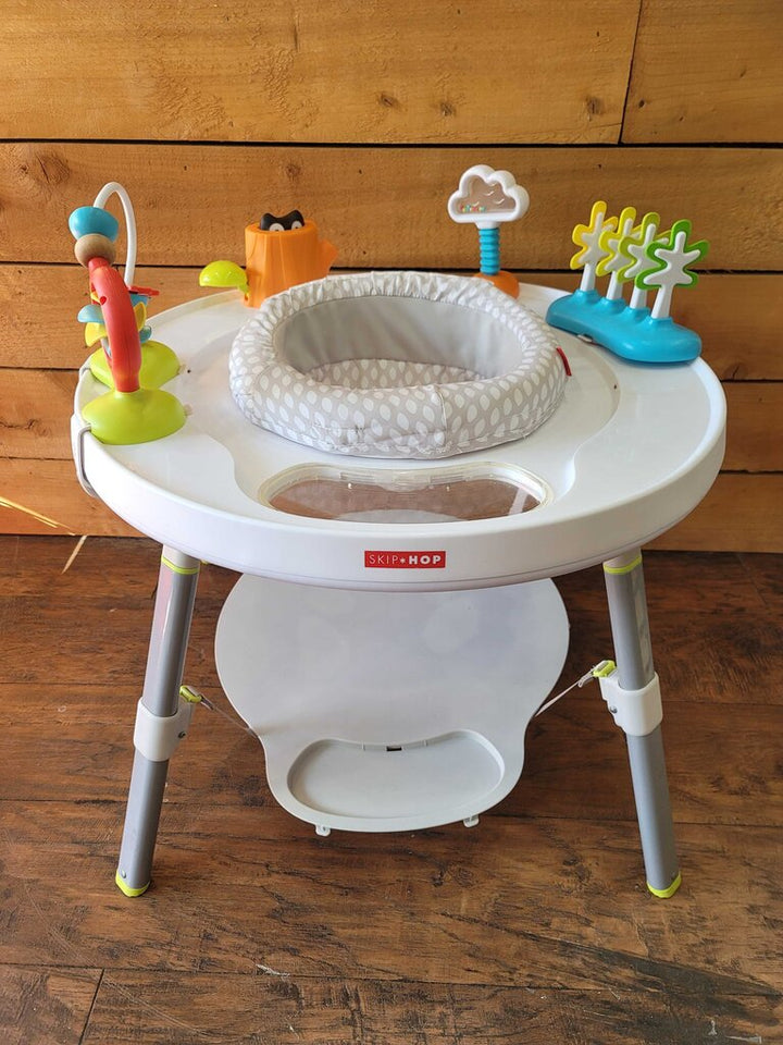 Activity Play Table/Missing Piano/Discolor