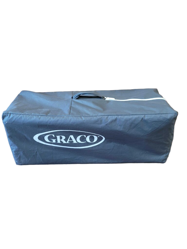 Graco Pack N' Play with Cover/Safari Animals