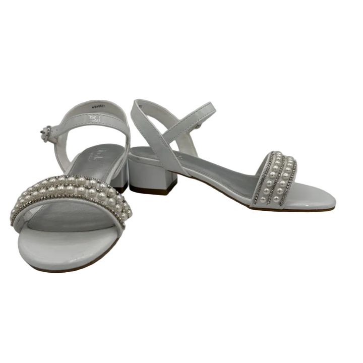 Buckle Sandals/Beaded with Pearls