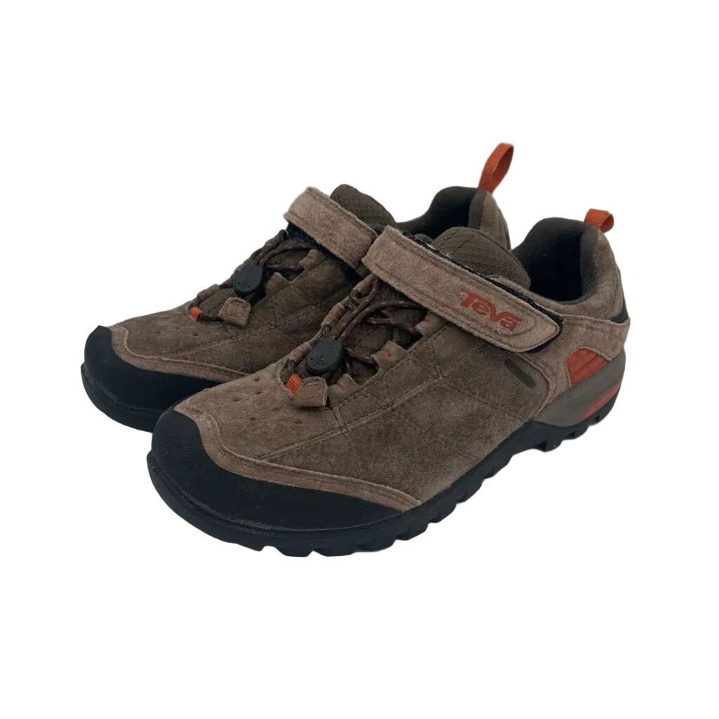 Hiking Shoe