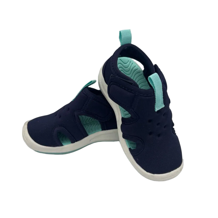 Velcro Water Sandals/Close Toed