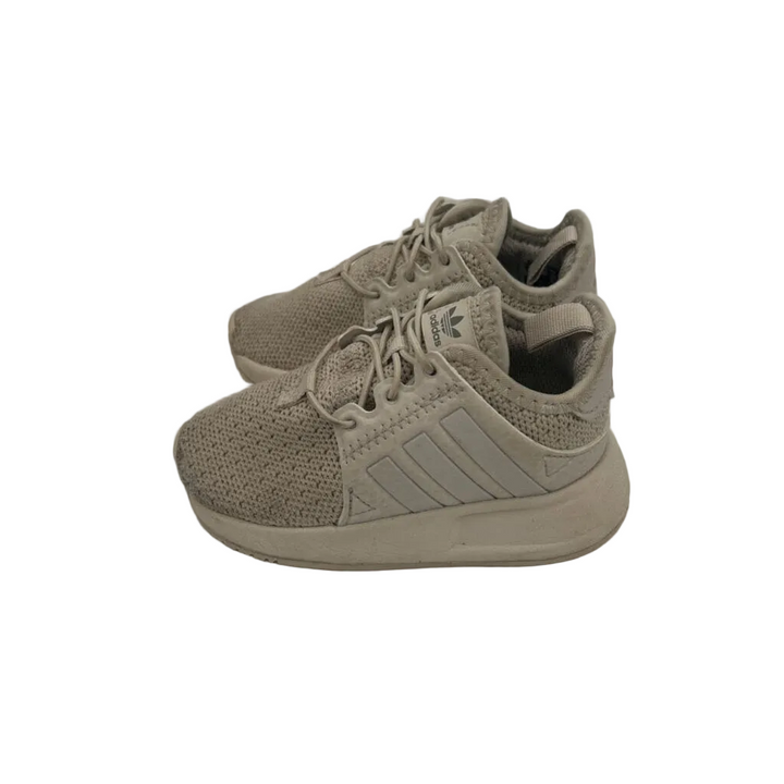 Slip on Tennis Shoes/Elastic Laces