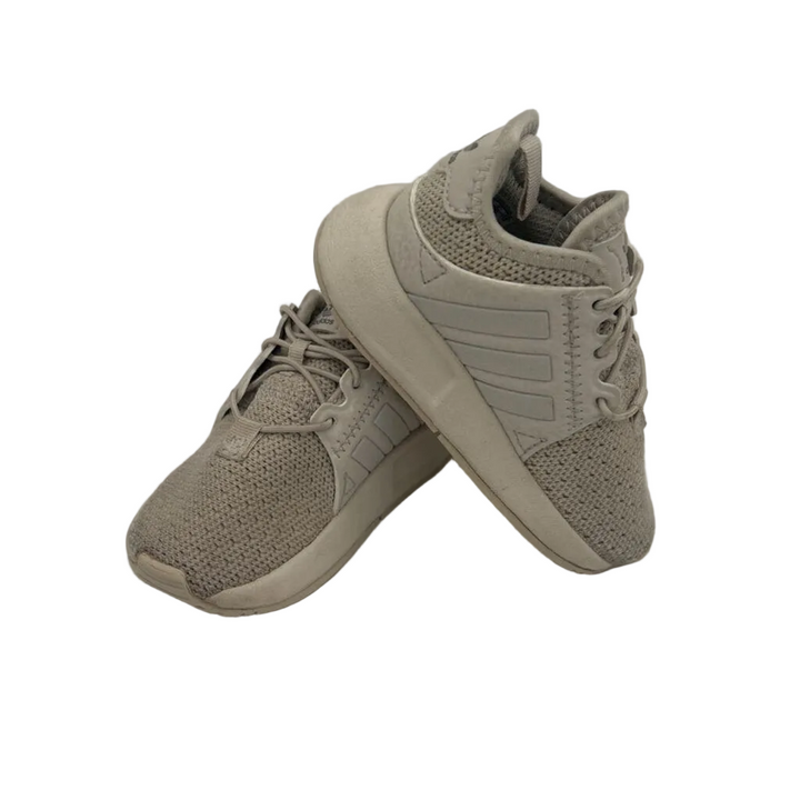 Slip on Tennis Shoes/Elastic Laces