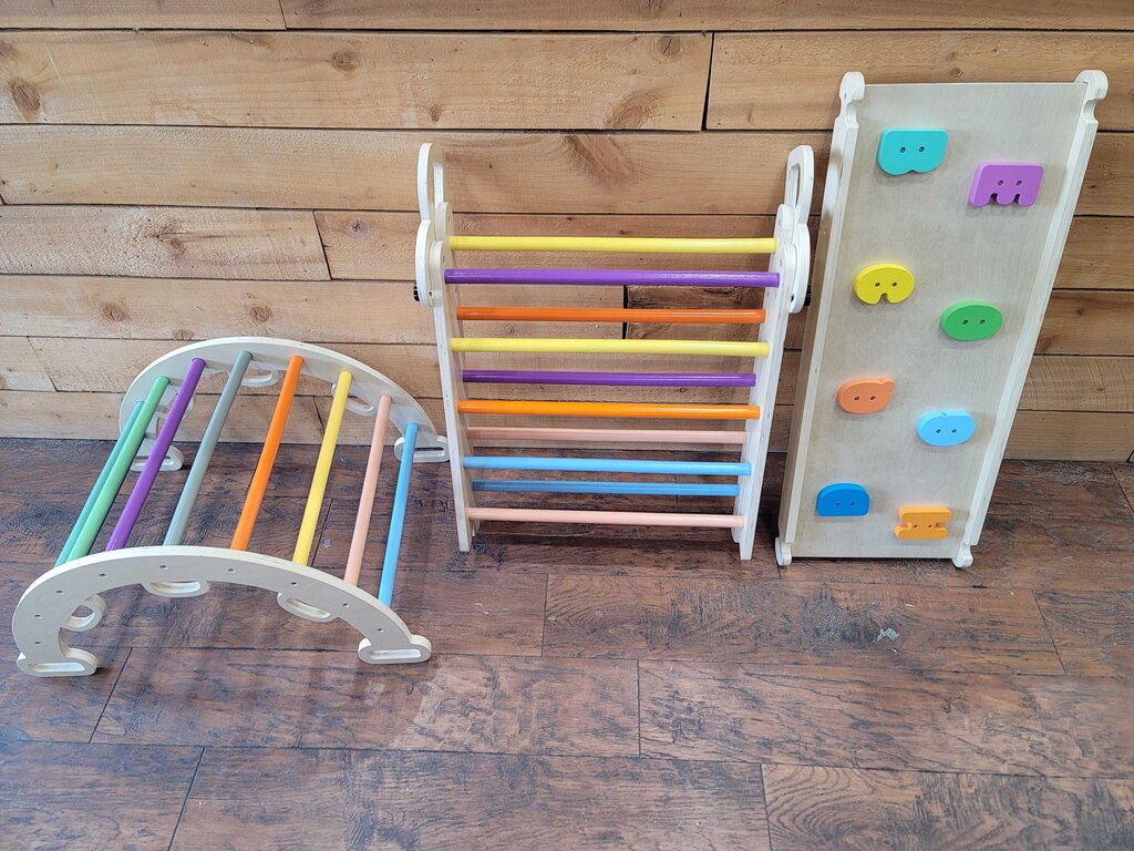 Classic Pikler Triangle Set/Rainbow