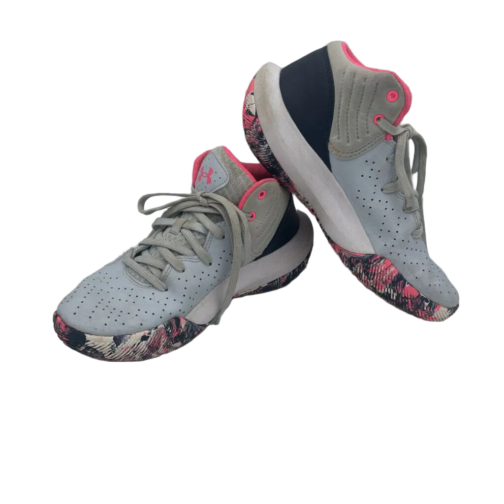 High Top Sneakers/Lace Up