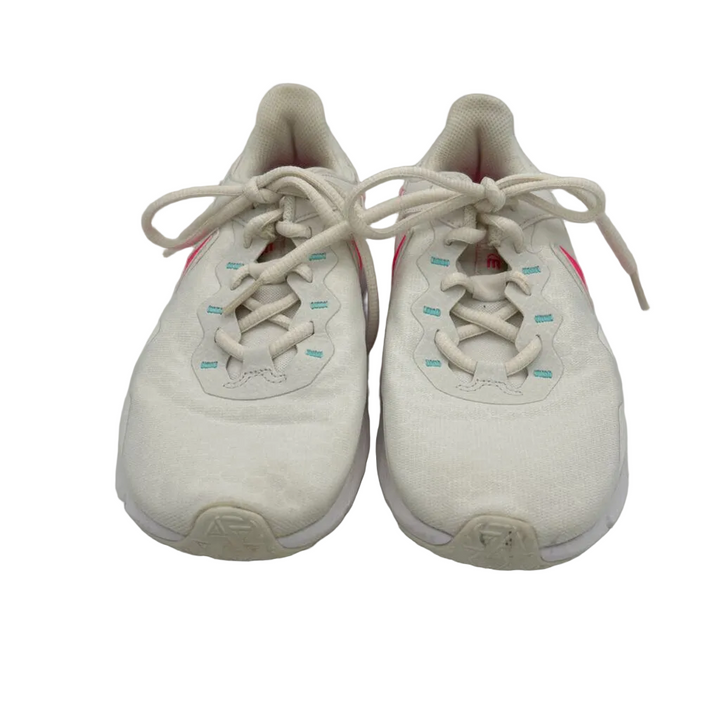 Lace Up Sneakers/Pink Swoosh