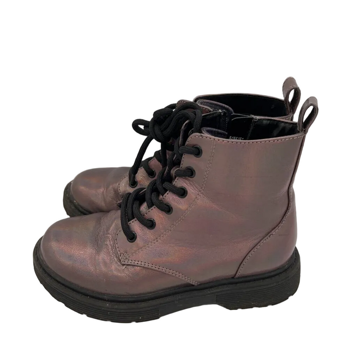 Lace up Boots/Metallic
