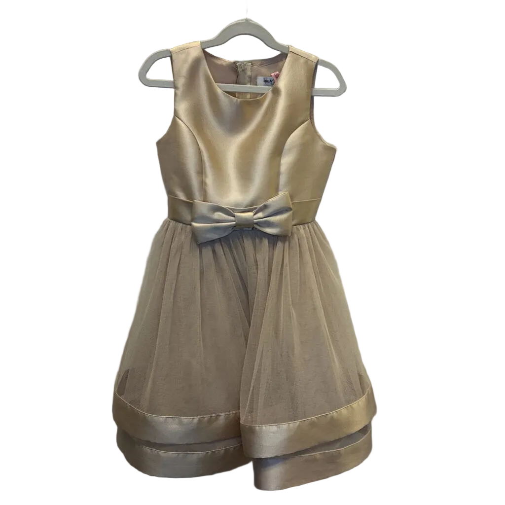 Sleeveless Formal Dress