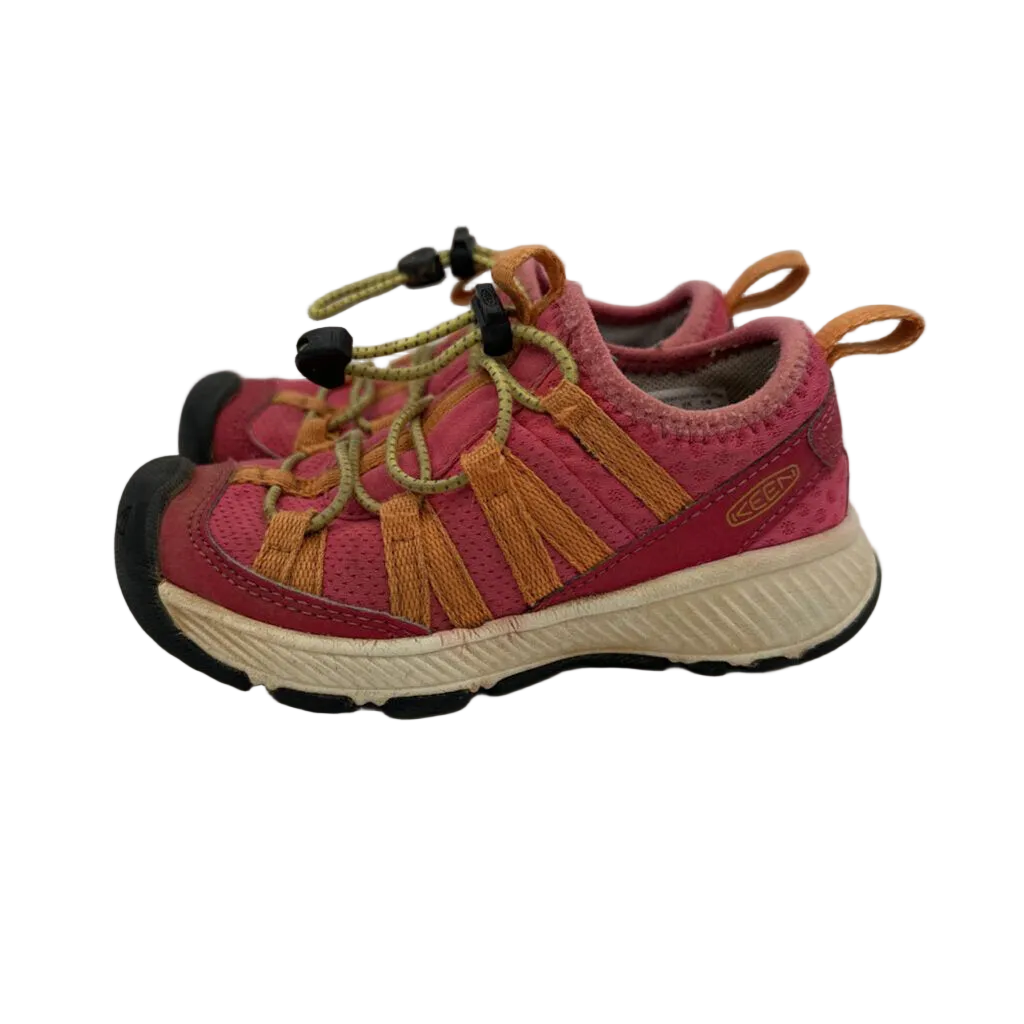 Elastic Sting Hiking Shoes