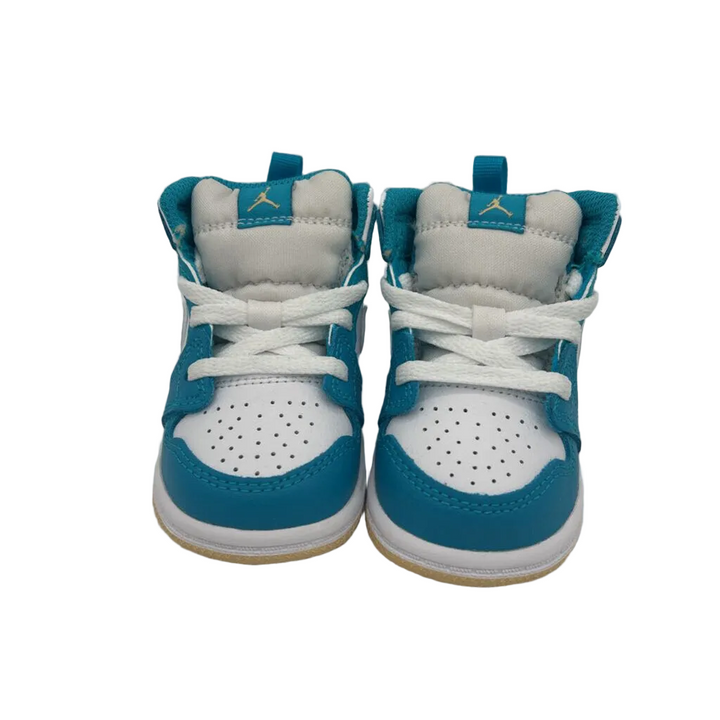 Lace Up Sneakers/High Top