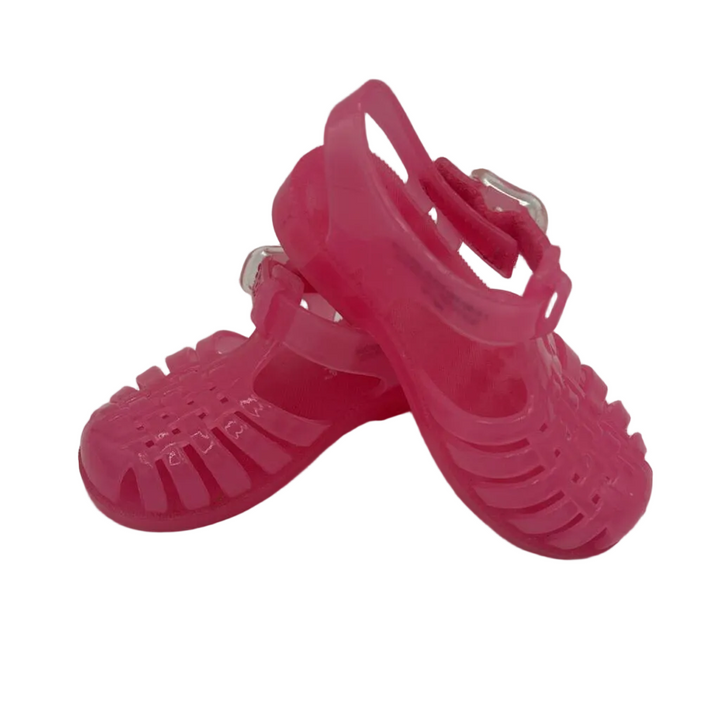 Jelly Sandals/Closed Toes