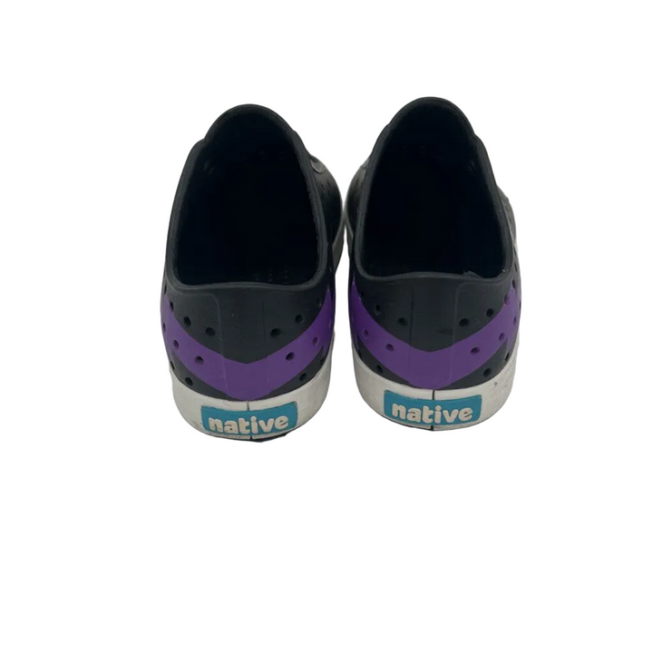 Slip On Water Shoes / Purple