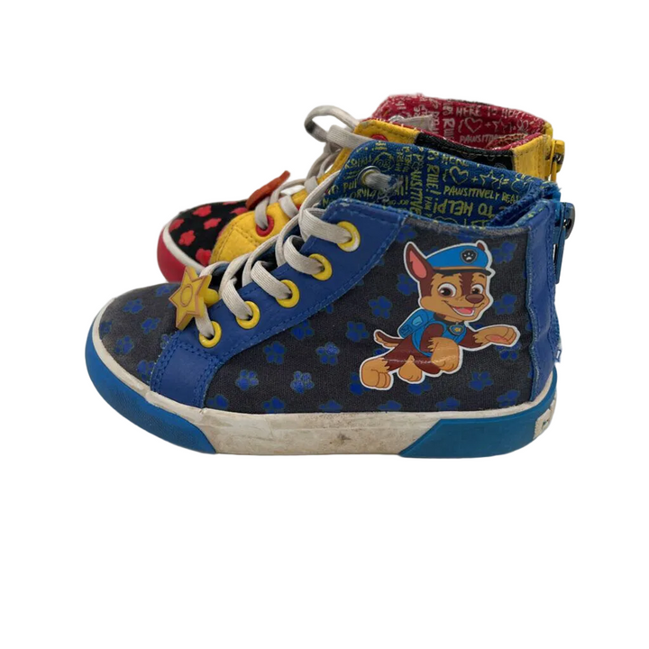 High Top Sneakers/Zipper Back
