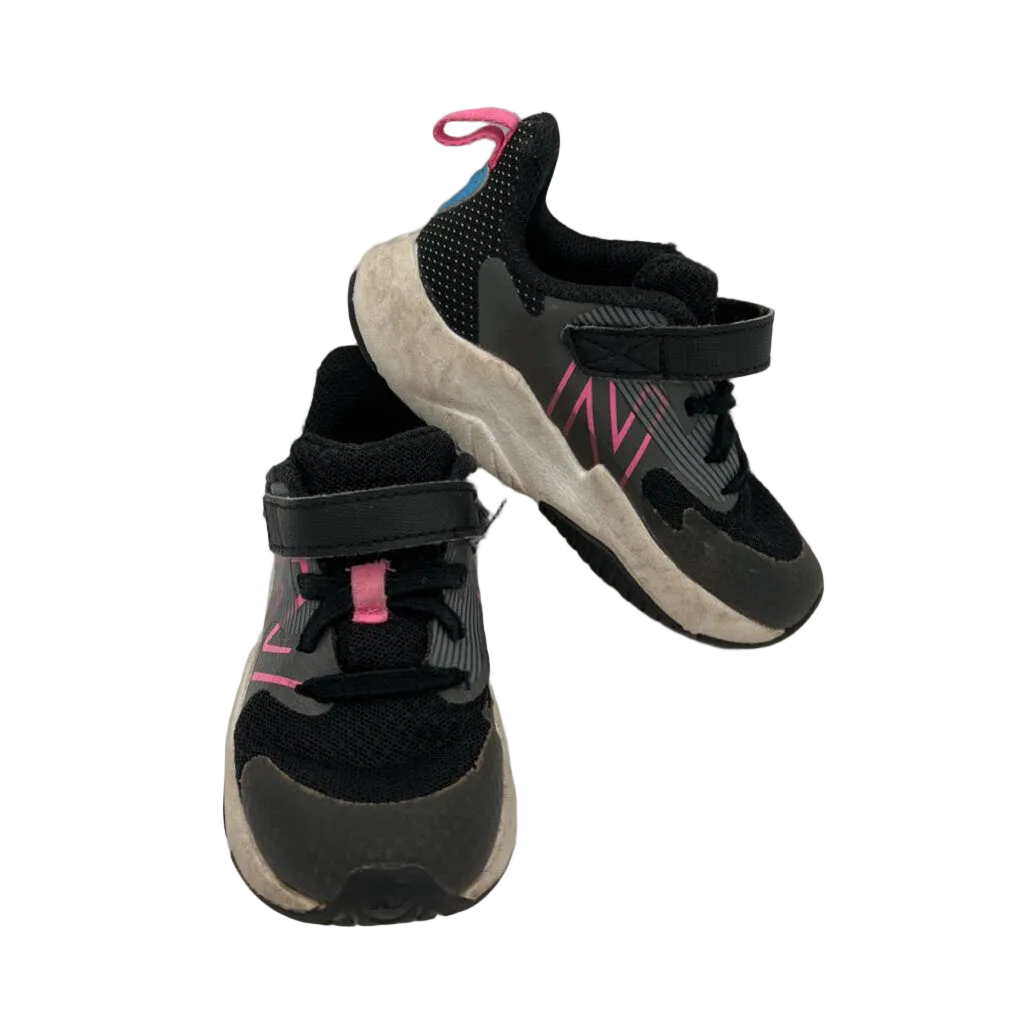 Velcro Sneakers / N