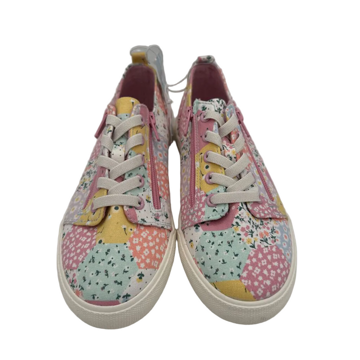 Sneakers/ Zipper / Flowers