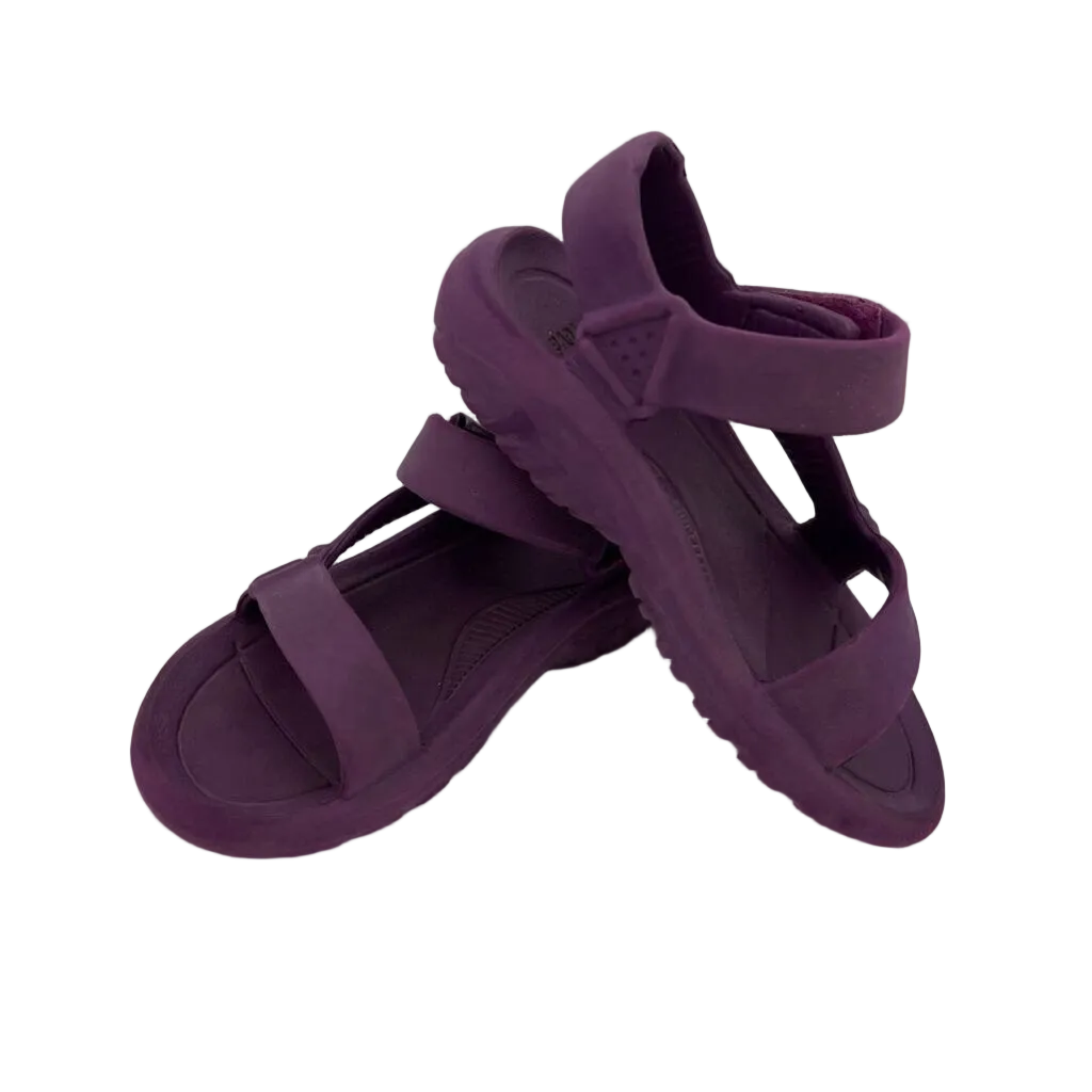 Sandals/ Velcro