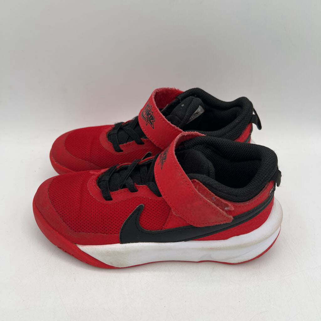 Team Hustle Basketball Sneakers