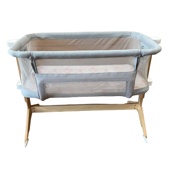 Bassinet & Bedside Sleeper with sheets
