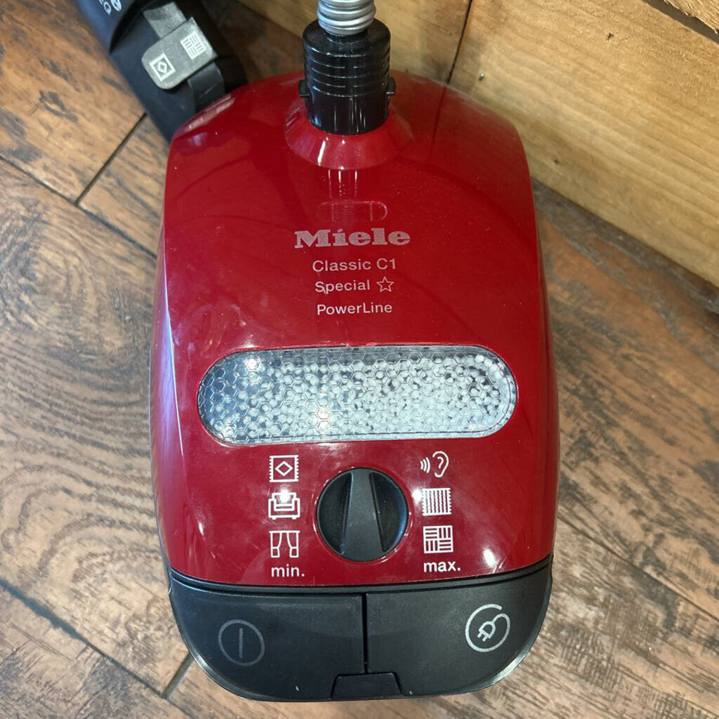 Floor Vacuum Pretend