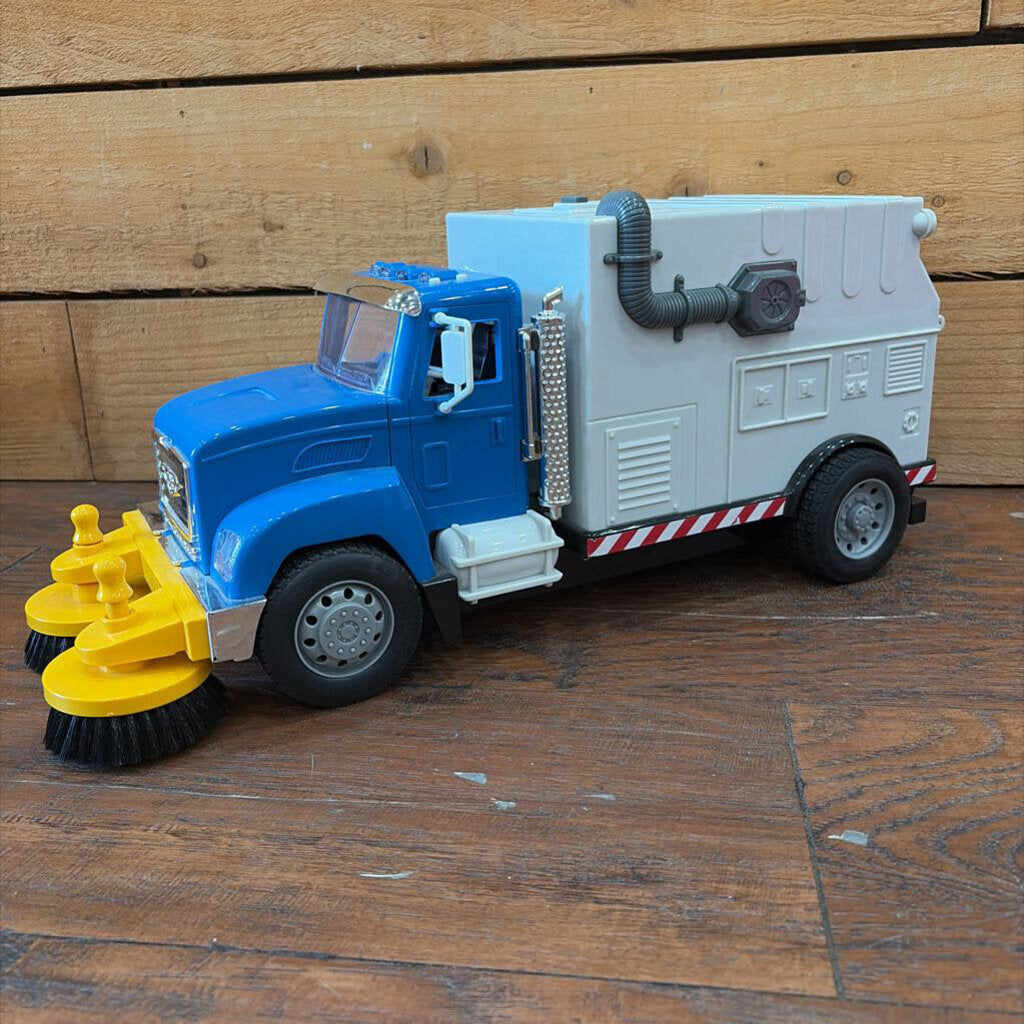 Standard Series Street Sweeper