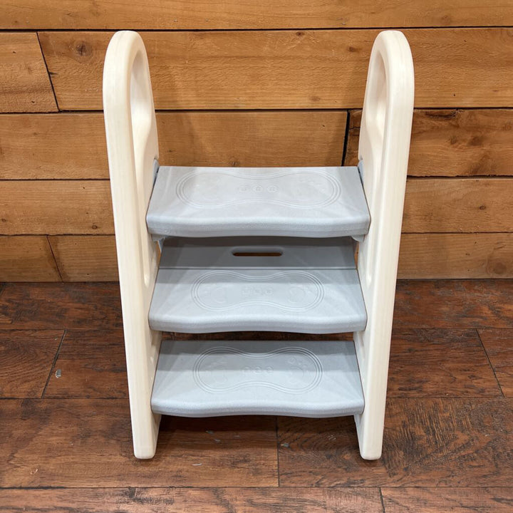 Portable Folding Ladder