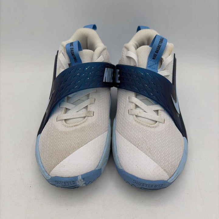 Team Hustle Basketball Sneaker