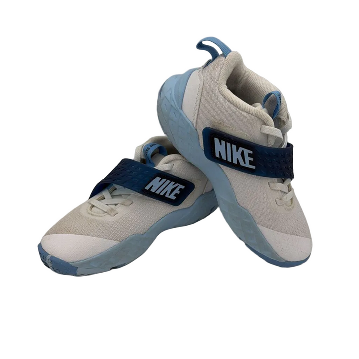 Team Hustle Basketball Sneaker