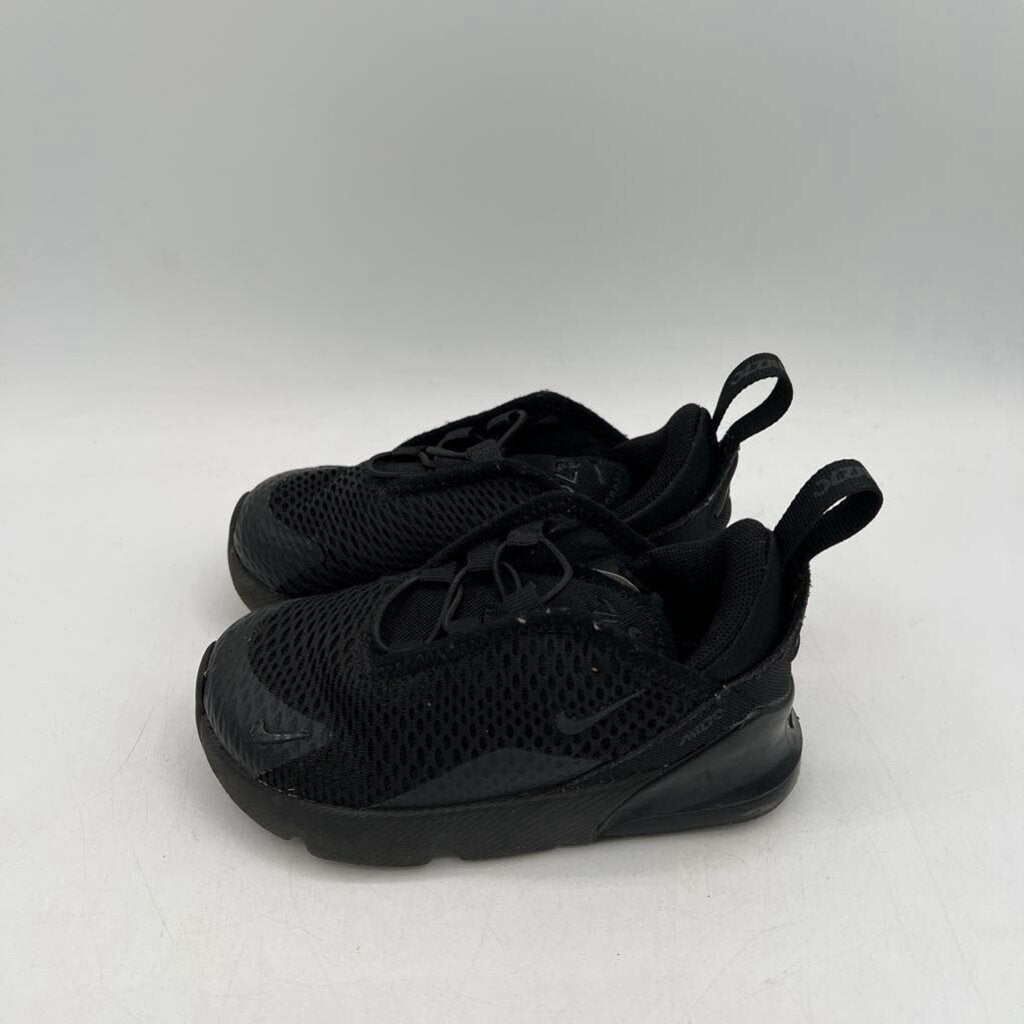 Slip on Sneakers