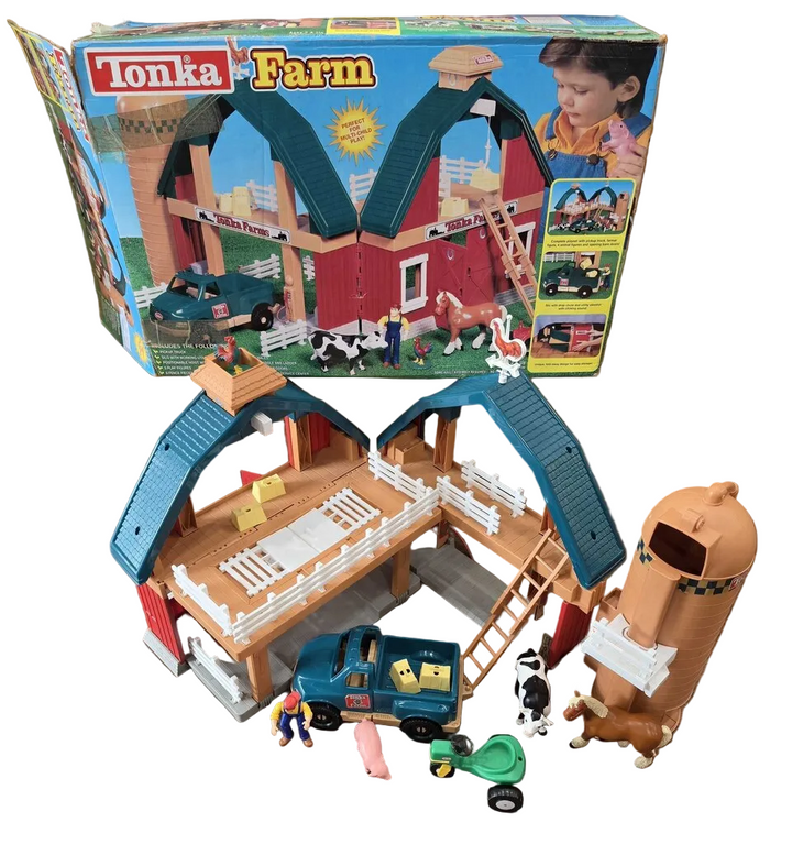 1995 Farm Playset: Vintage/ Missing Pieces