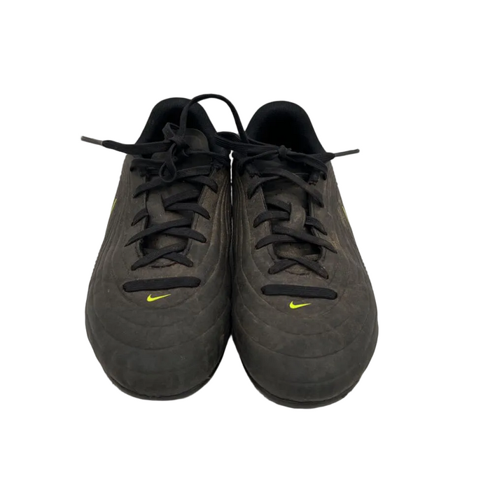 Tiempo Maestro Soccer Cleats