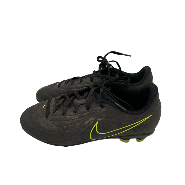 Tiempo Maestro Soccer Cleats