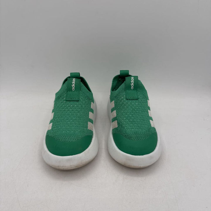 Slip on Sneakers/No Laces