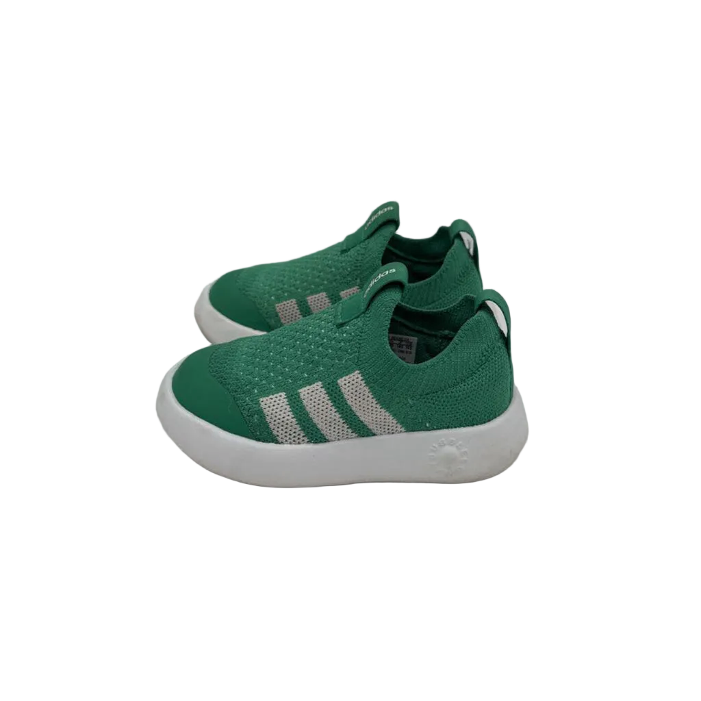 Slip on Sneakers/No Laces
