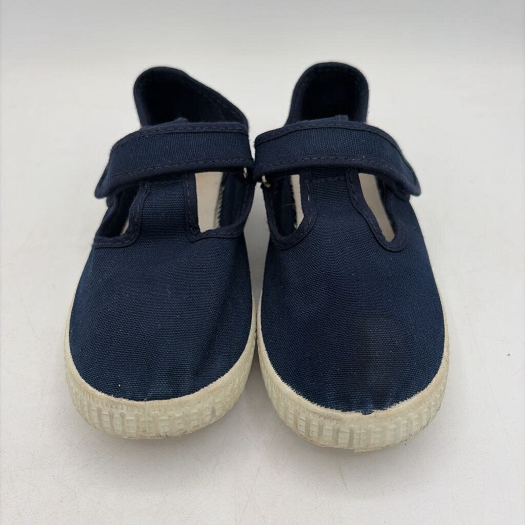 Canvas Velcro Mary Janes