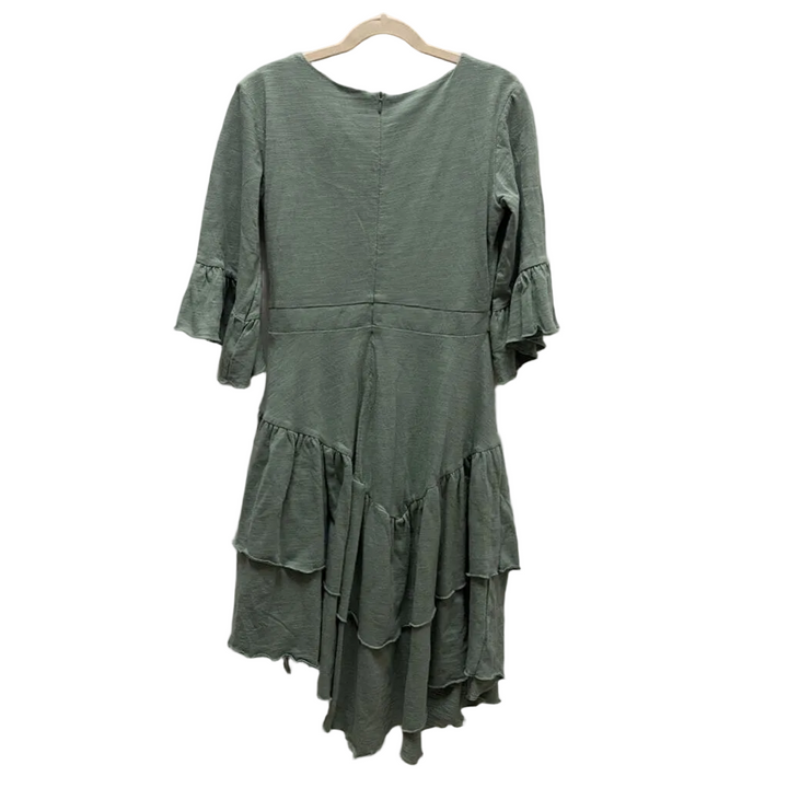 Quarter Sleeve / Ruffle Sleeve/ Tie Waist