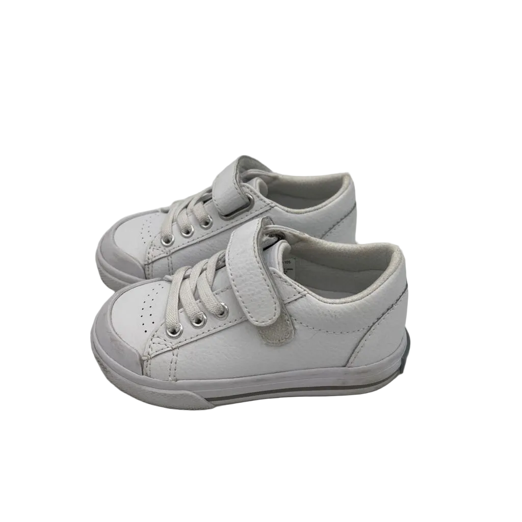 Slip on Tennis Shoes/ Velcro