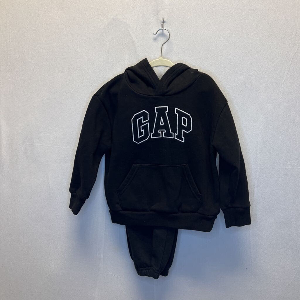 Hoodie Track Suit / Gap Logo