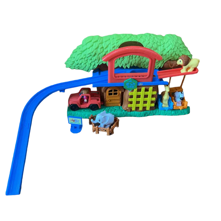 Animal Zoo Playset with Lights/Missing Guy