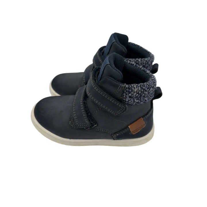 Padded Collar Boots: Size 7/7.5