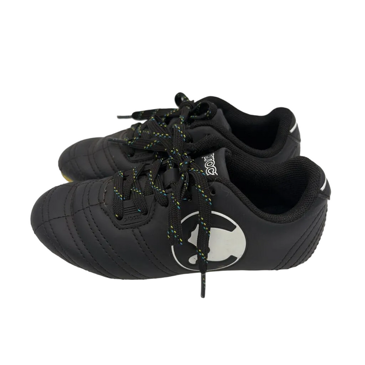 Pitch Soccer Cleats