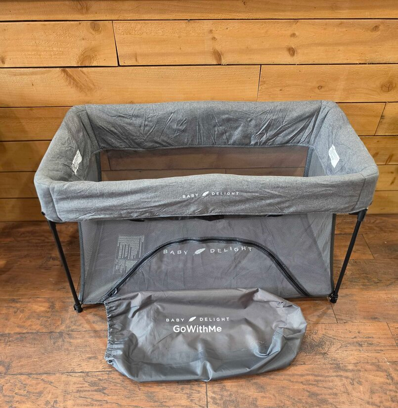 Nod Deluxe Portable Travel Crib
