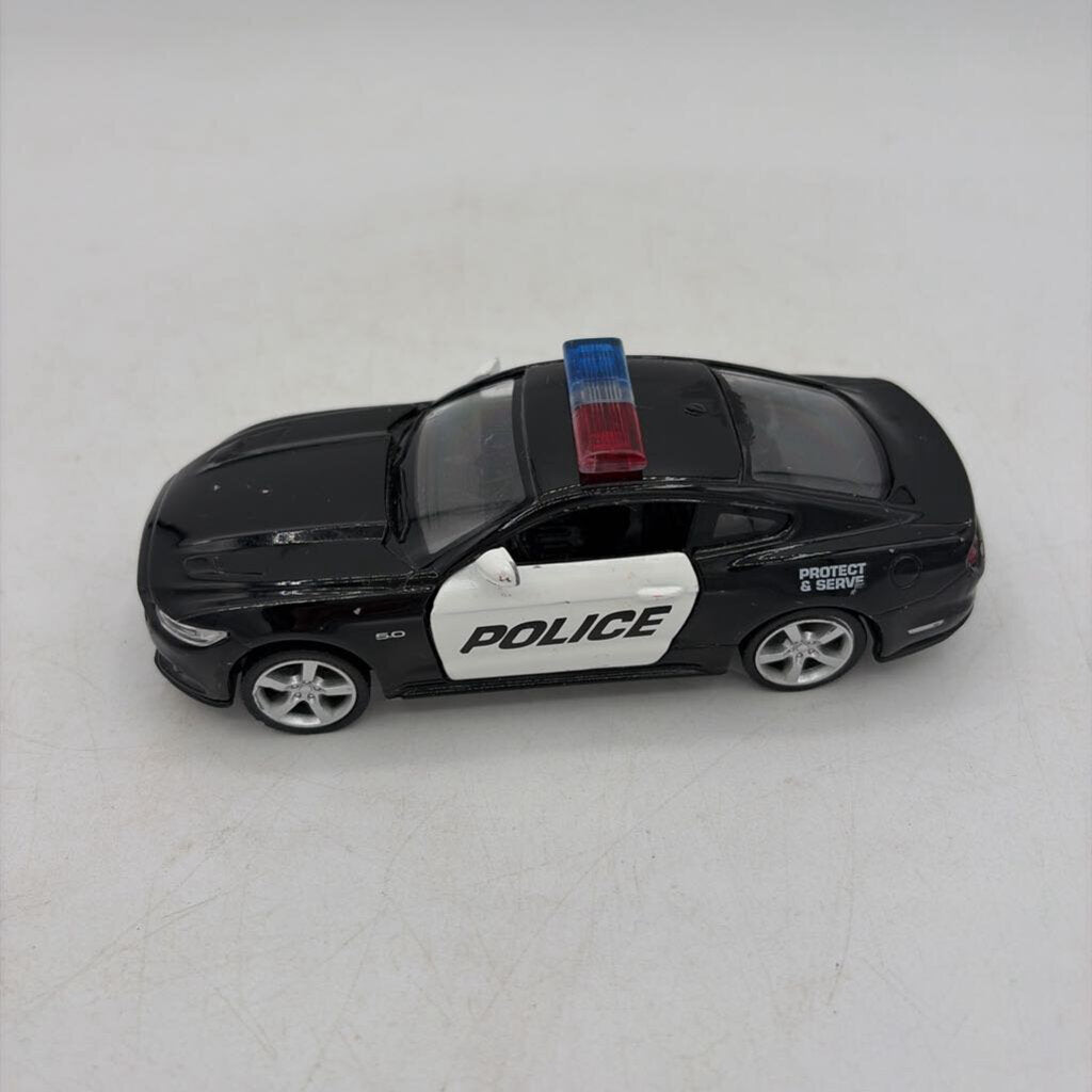 Police Car: 2015 Mustang