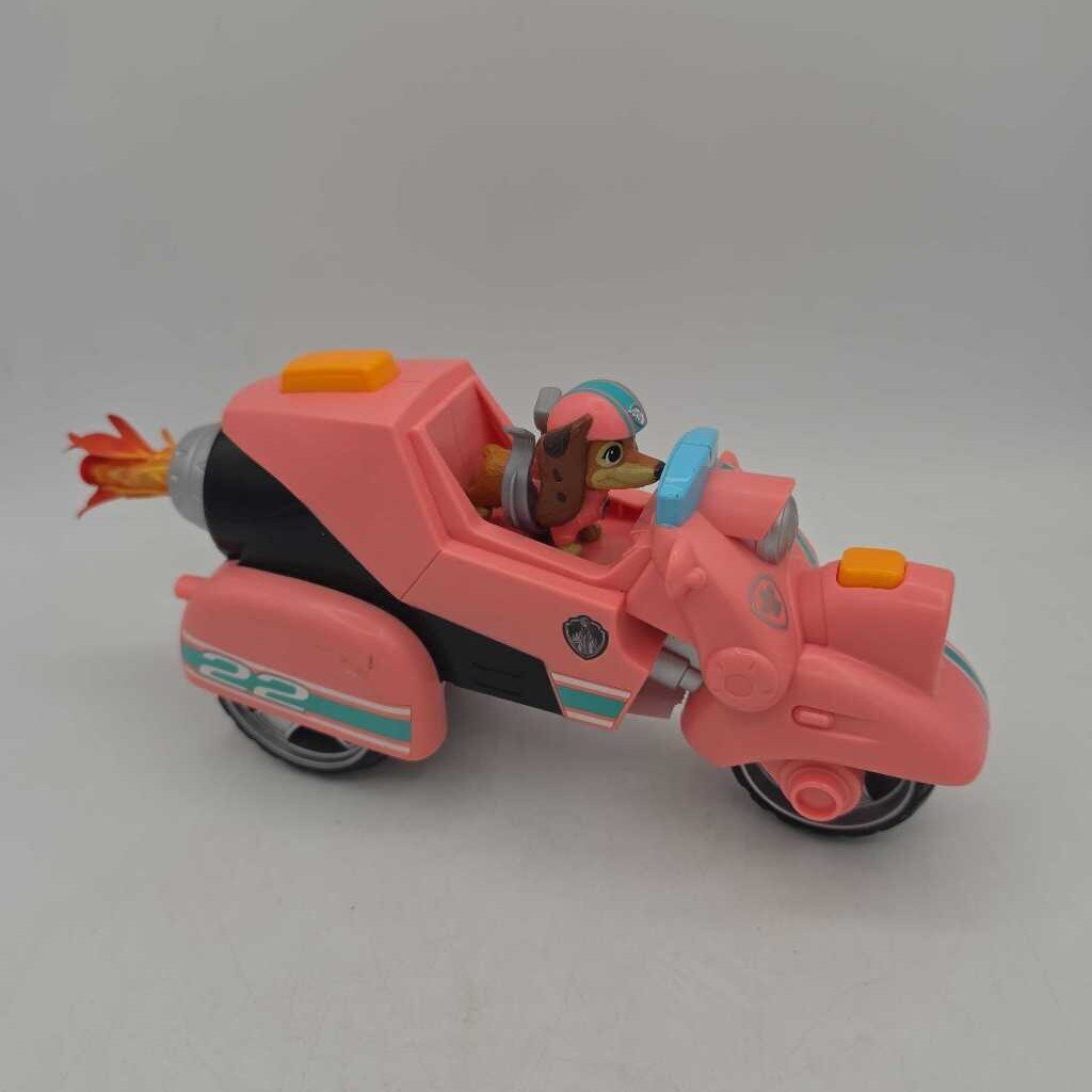 Liberty Vehicle & Action Figure